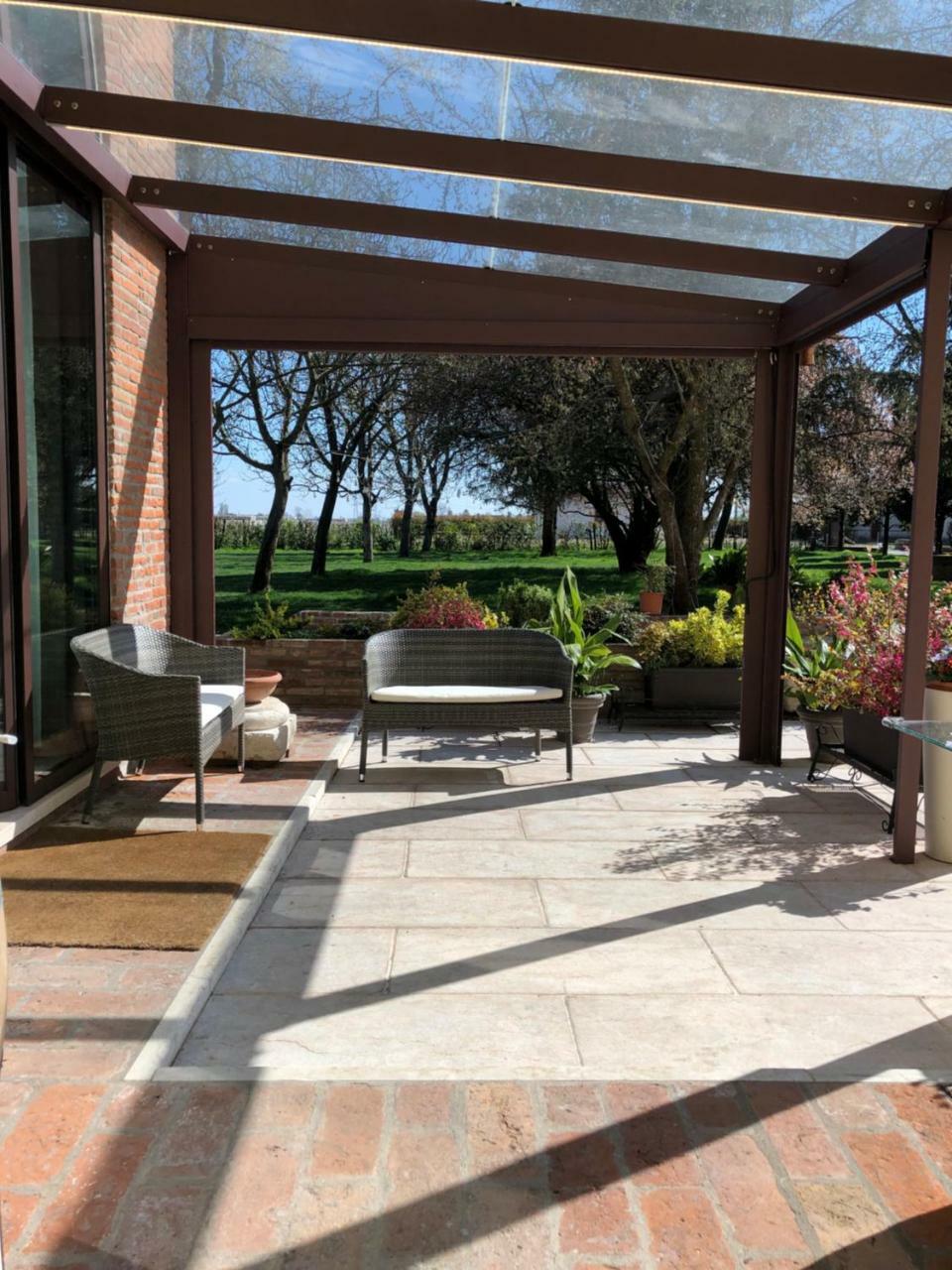 B&B Villa Tavanara 诺加拉 外观 照片